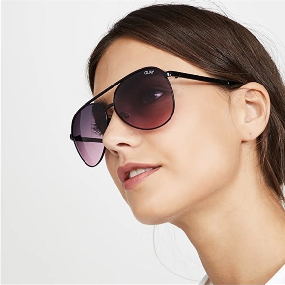 Quay Australia Accessories - NWT Quay Australia Desi Perkins Mini Aviators